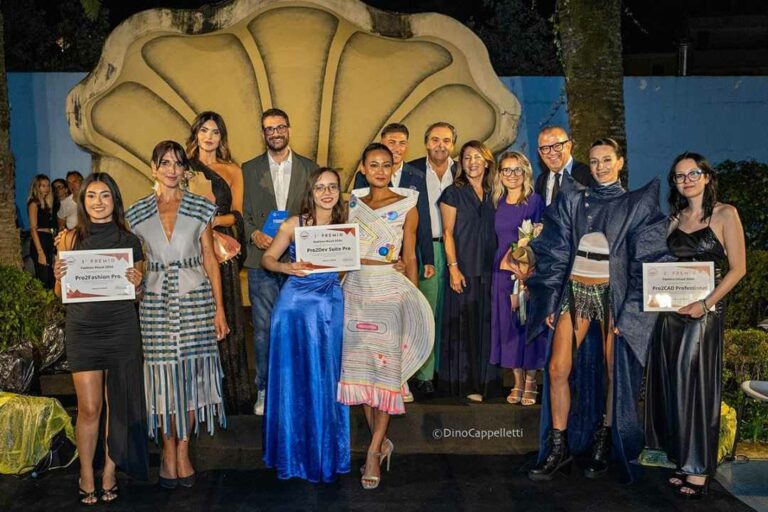 Le-stiliste-e-gli-abiti-premiati