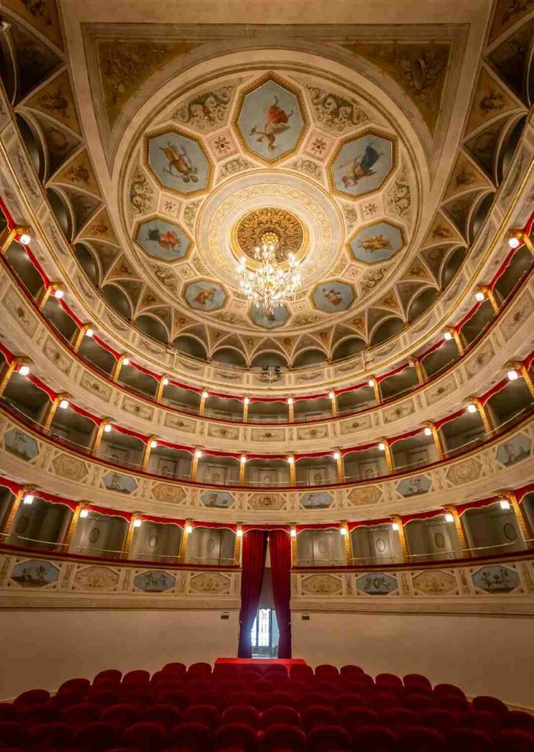 Teatro-Feronia-a-San-Severino-Marche