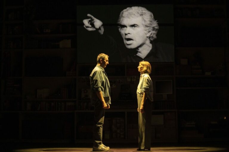 3-Tutti-gli-uomini-che-non-sono-Prod-Nuovo-Teatro-ph-Valeria-Gifuni-12-1024x683-1