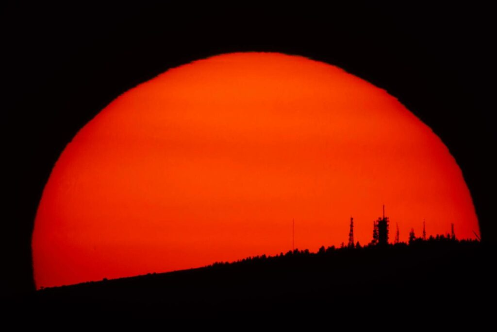 Tramonto-da-Ripa-ai-Sibillini-65fe70d5-a328-4a94-84d2-ddcf1af937c3